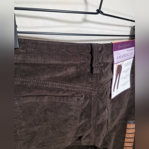 NWT Gloria Vanderbilt size 8 average corduroy Amanda 2.0 brown slim leg pants - Picture 4 of 6